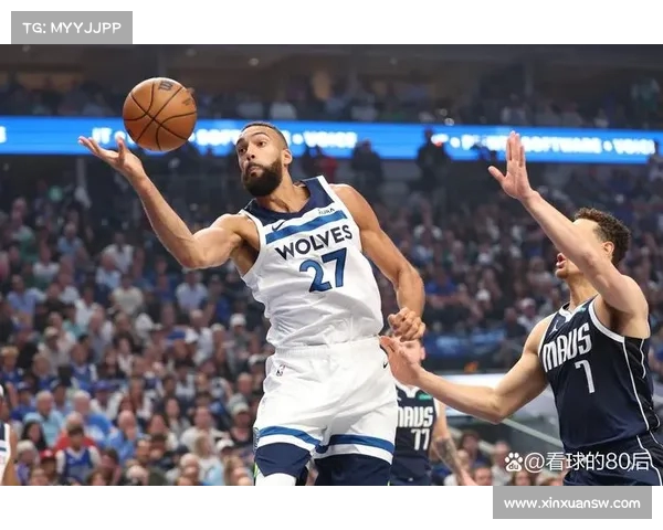 NBA球迷文化的演变与影响探析：从草根到全球化的热潮